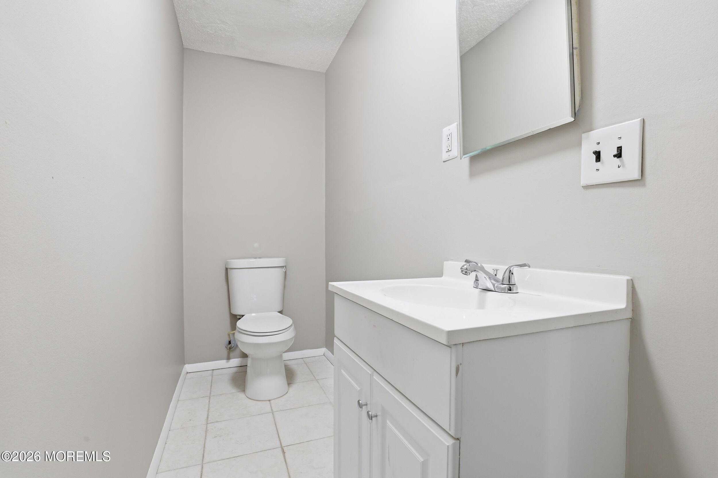 10-5 Boise Court, Freehold, NJ, 07728 image 17