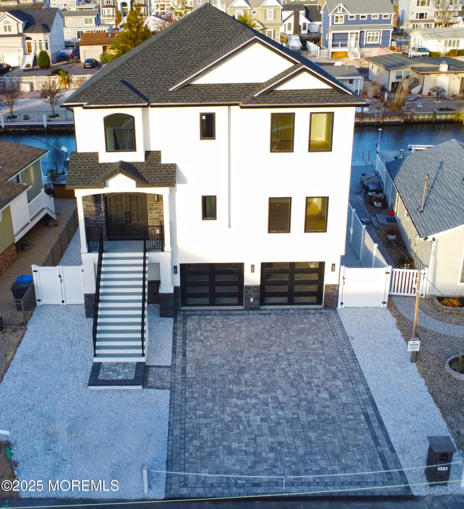 316 Silver Lagoon Drive Image 3