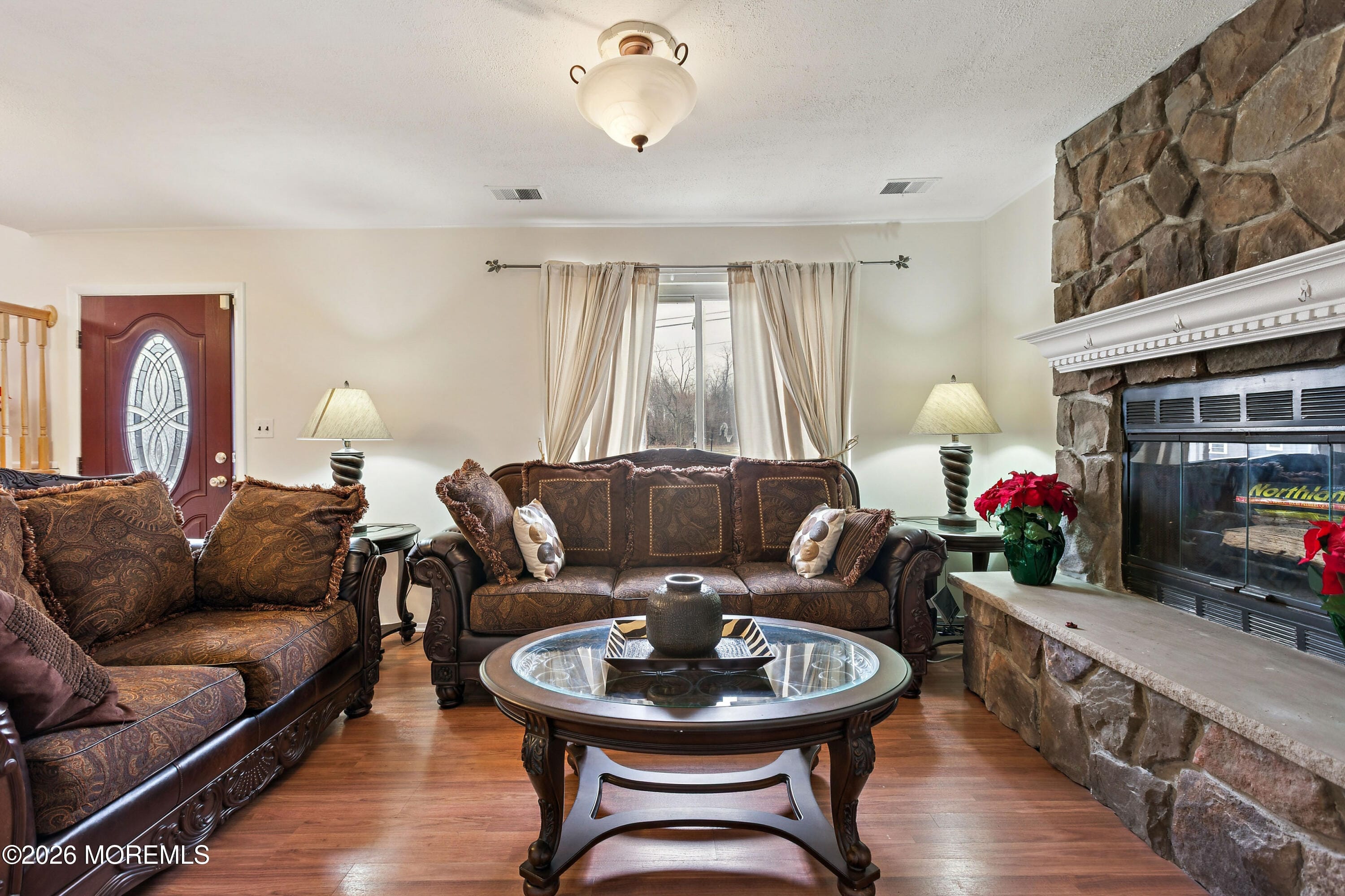 10 Walter Drive Image 3