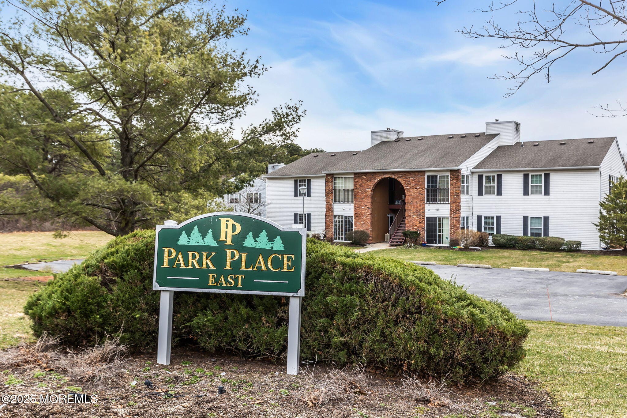 105 Frontier Way Image 2