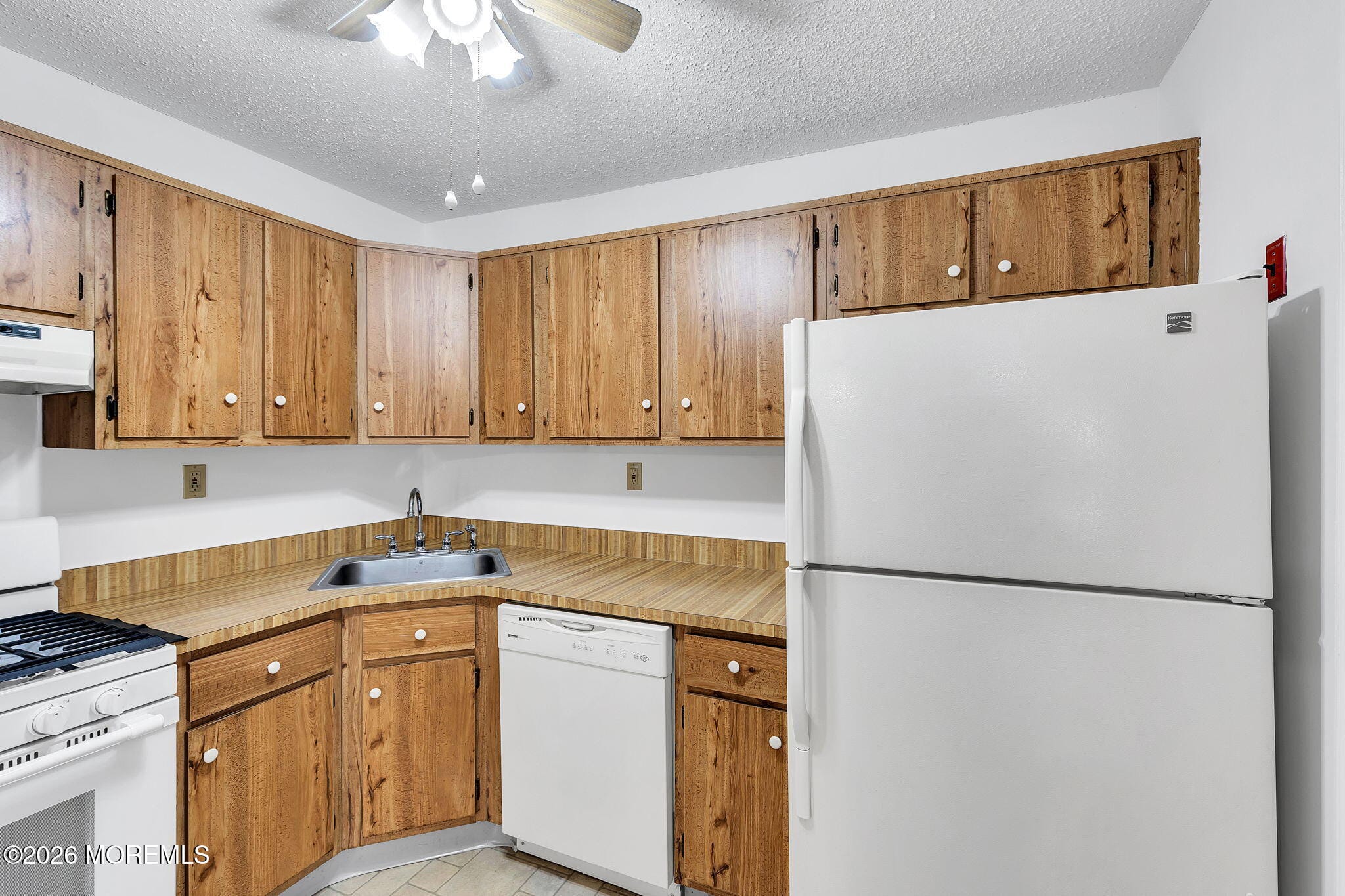 105 Frontier Way, Tinton Falls, NJ, 07753 image 6