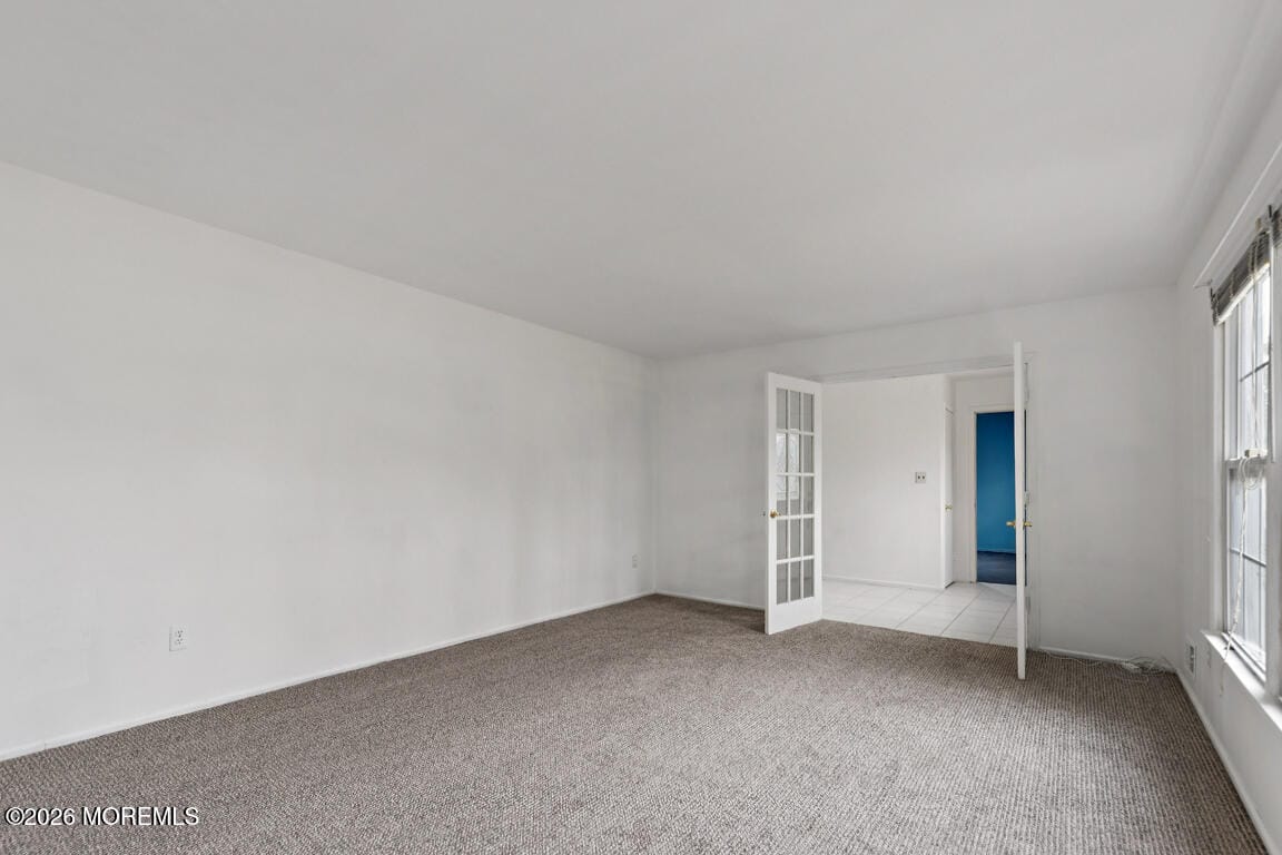 12 Village Drive Image 4