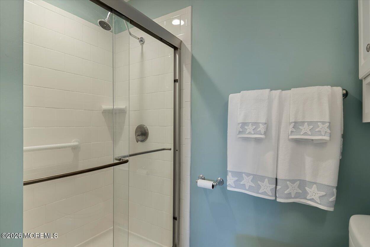 136 A Azalea Drive Image 5