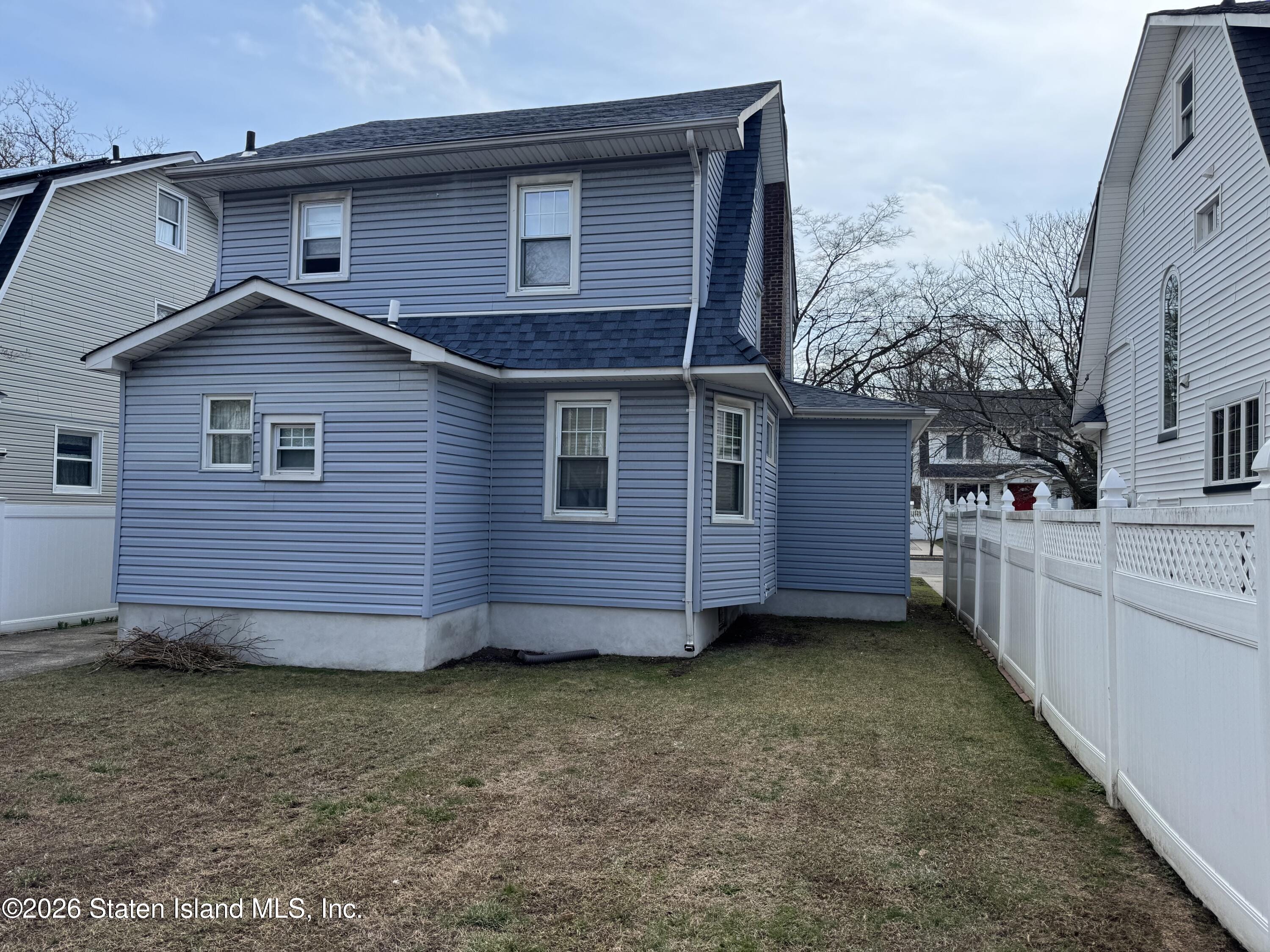 261 Harvest Avenue Image 2