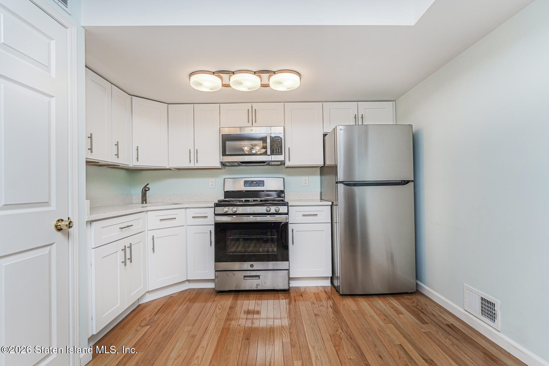 17 Red Cedar Lane, Staten Island, NY, 10309 image 15