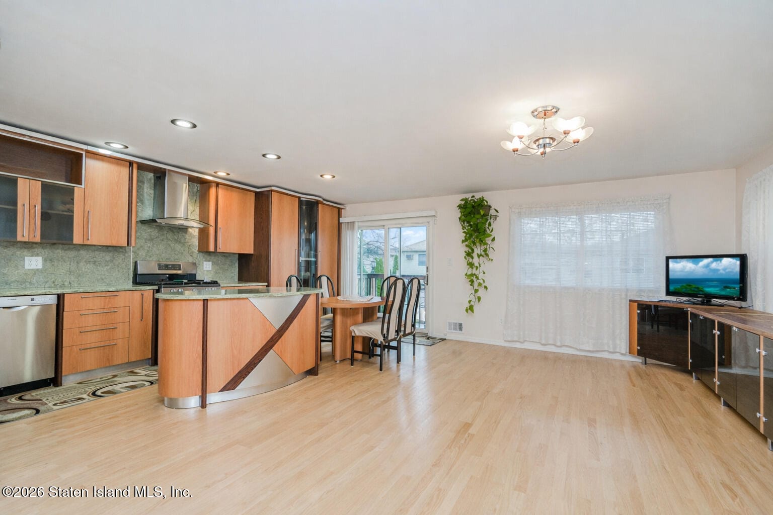 17 Red Cedar Lane, Staten Island, NY, 10309 image 28