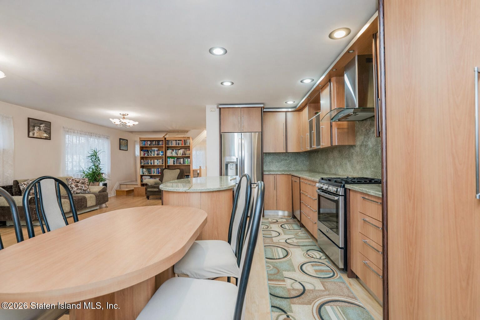 17 Red Cedar Lane, Staten Island, NY, 10309 image 31