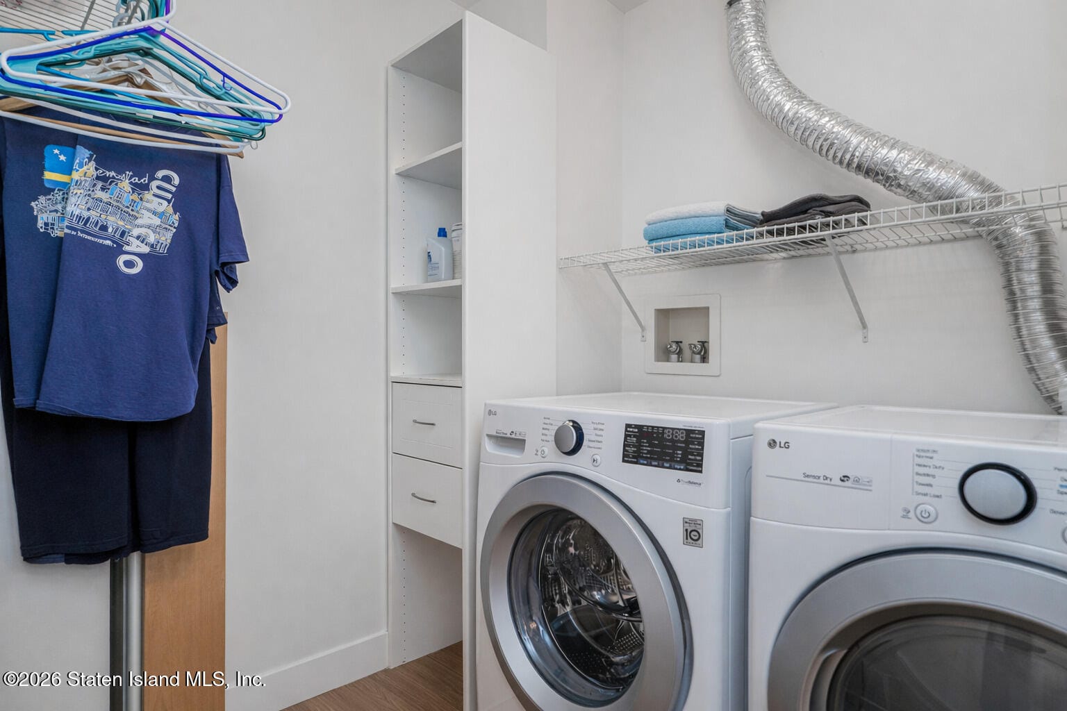 17 Red Cedar Lane, Staten Island, NY, 10309 image 10