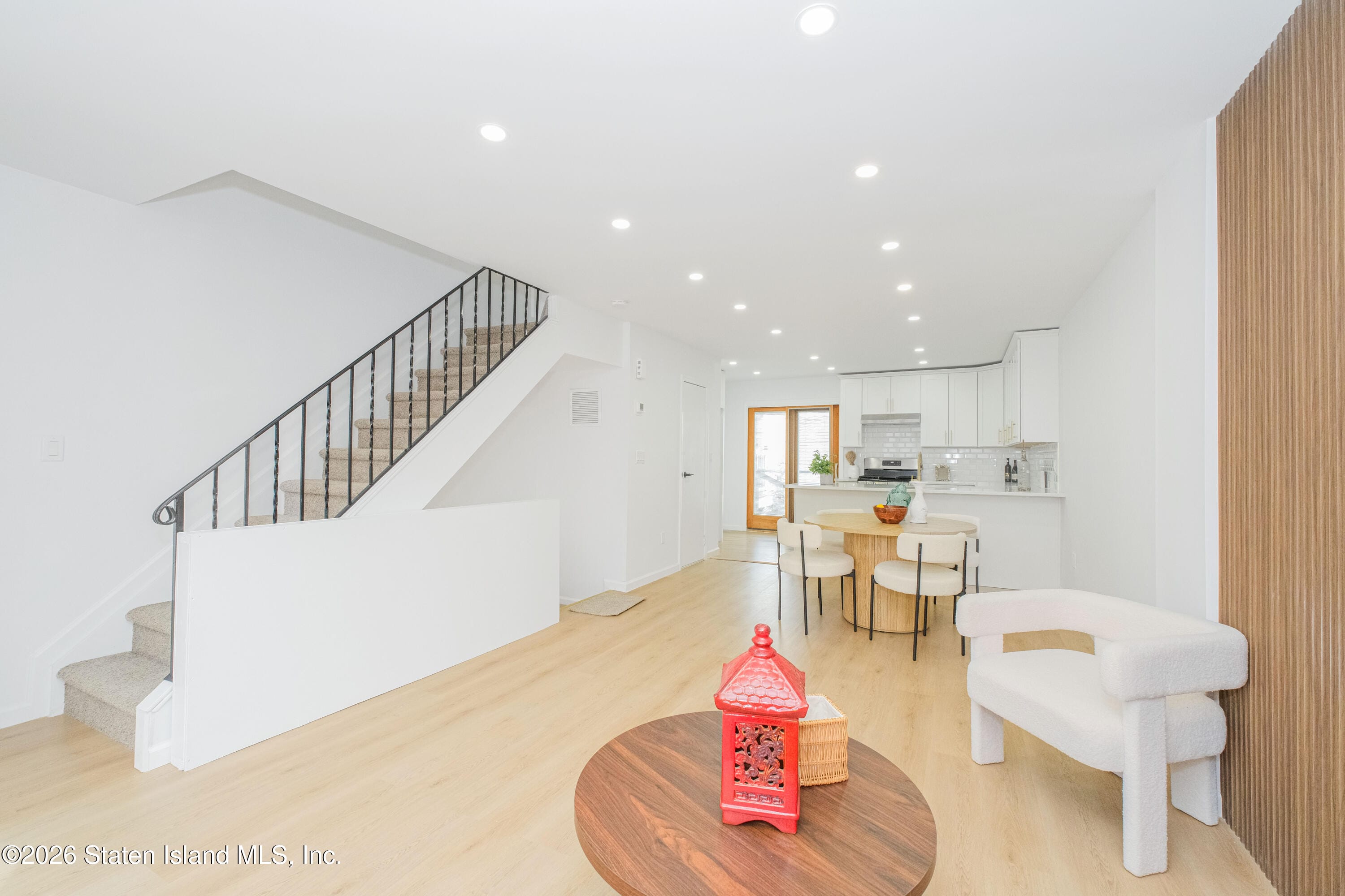 63 Avon Lane, Staten Island, NY, 10314 image 12