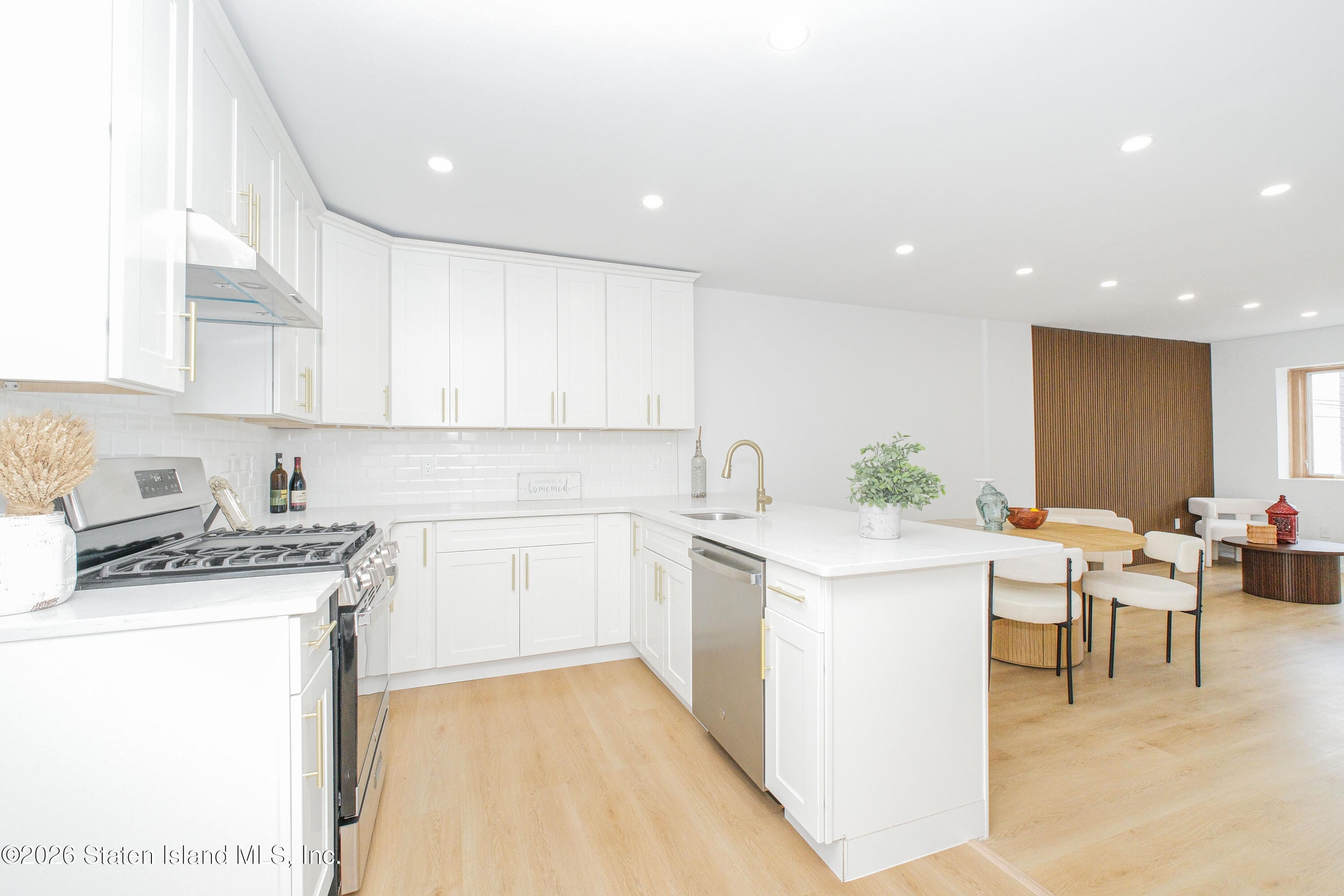 63 Avon Lane, Staten Island, NY, 10314 image 19