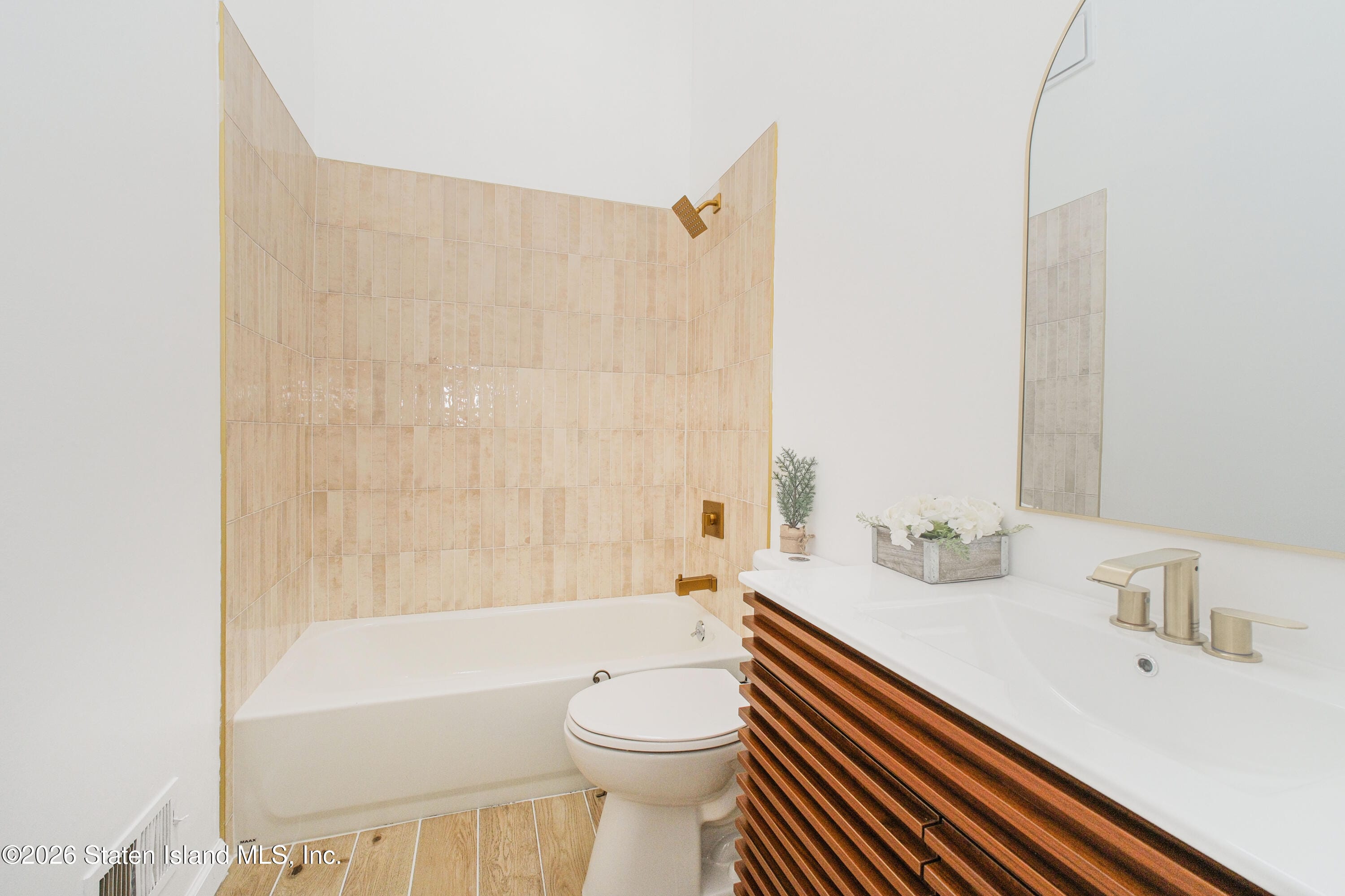 63 Avon Lane, Staten Island, NY, 10314 image 24