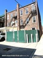 2076 Coyle Street Image 4