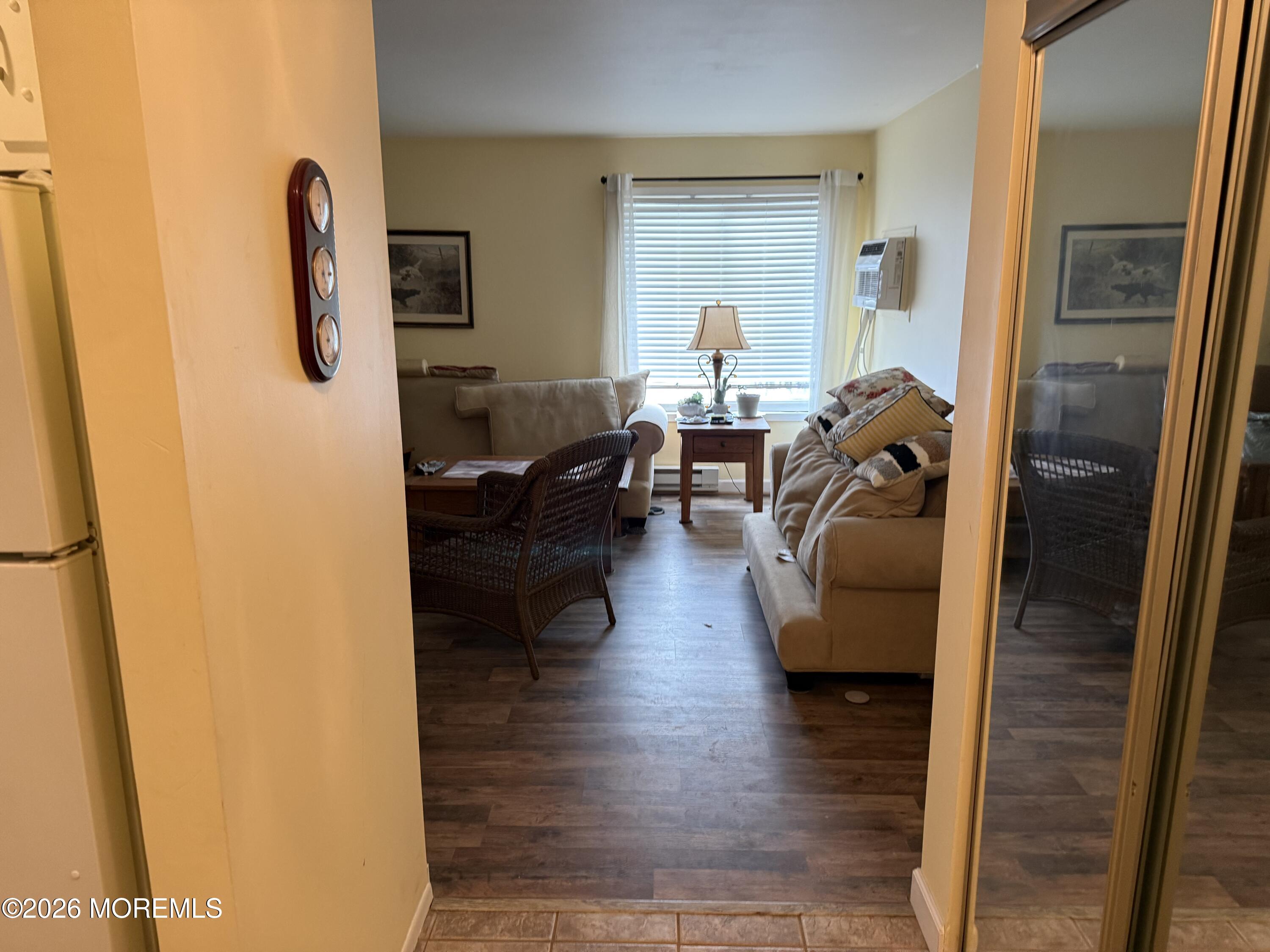 147 Amberly Drive C Image 2