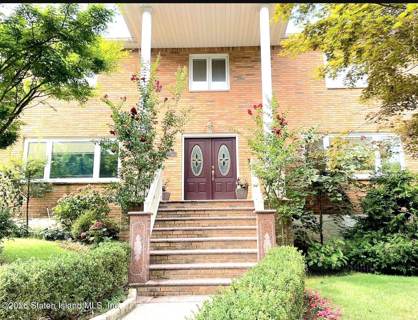 26 Altoona Avenue, Staten Island, NY, 10306