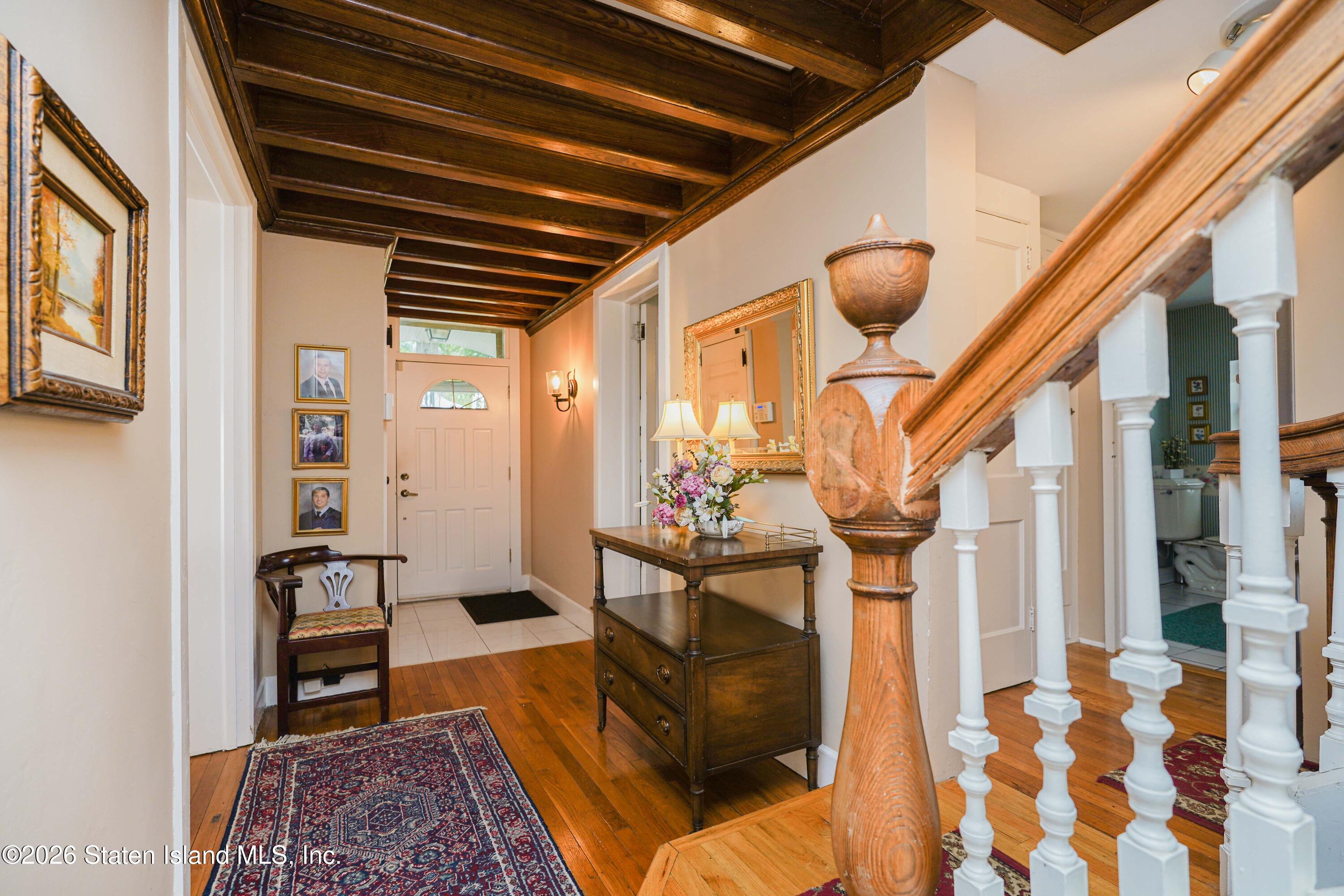 45 E Loop Road, Staten Island, NY, 10304 image 9