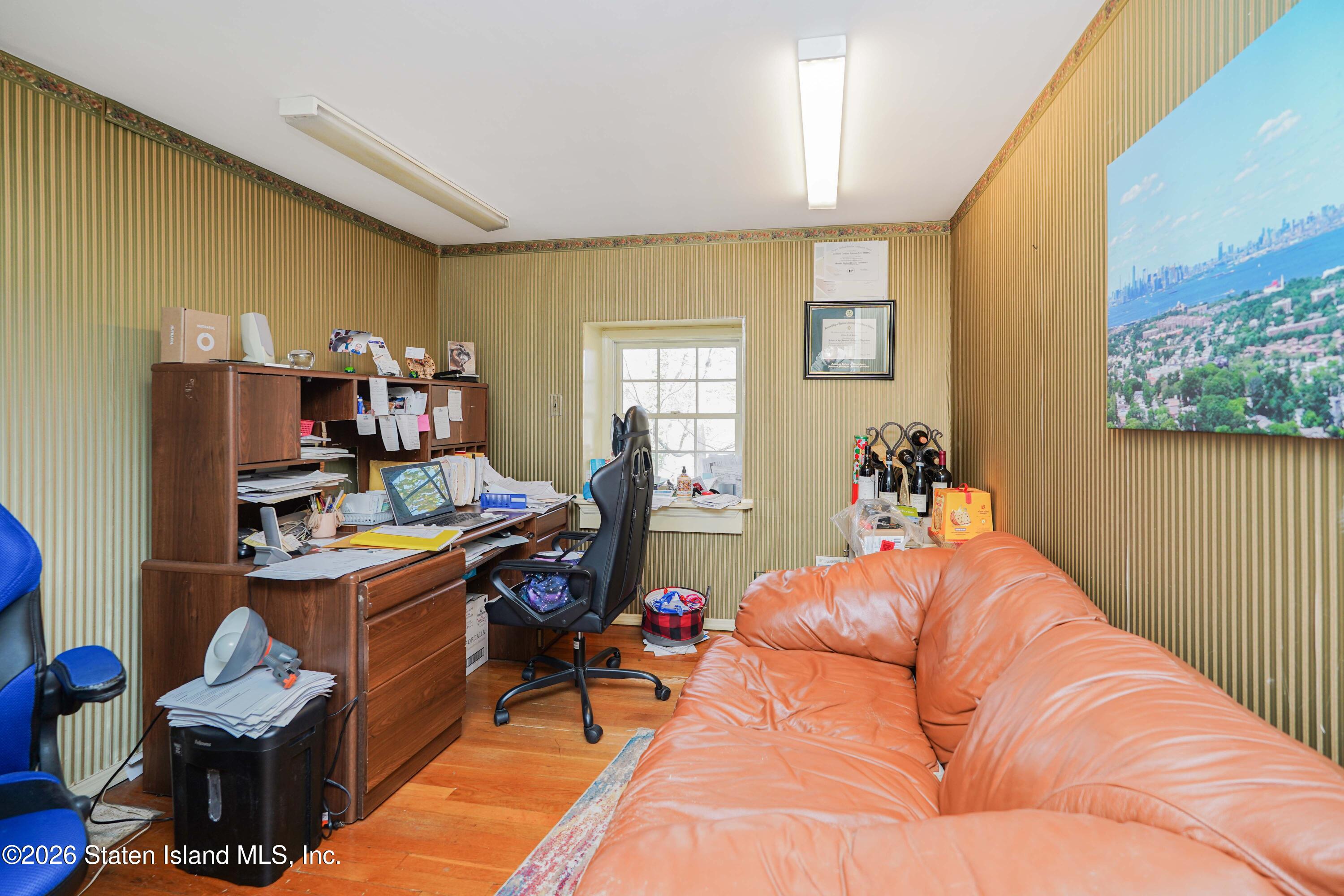 45 E Loop Road, Staten Island, NY, 10304 image 16