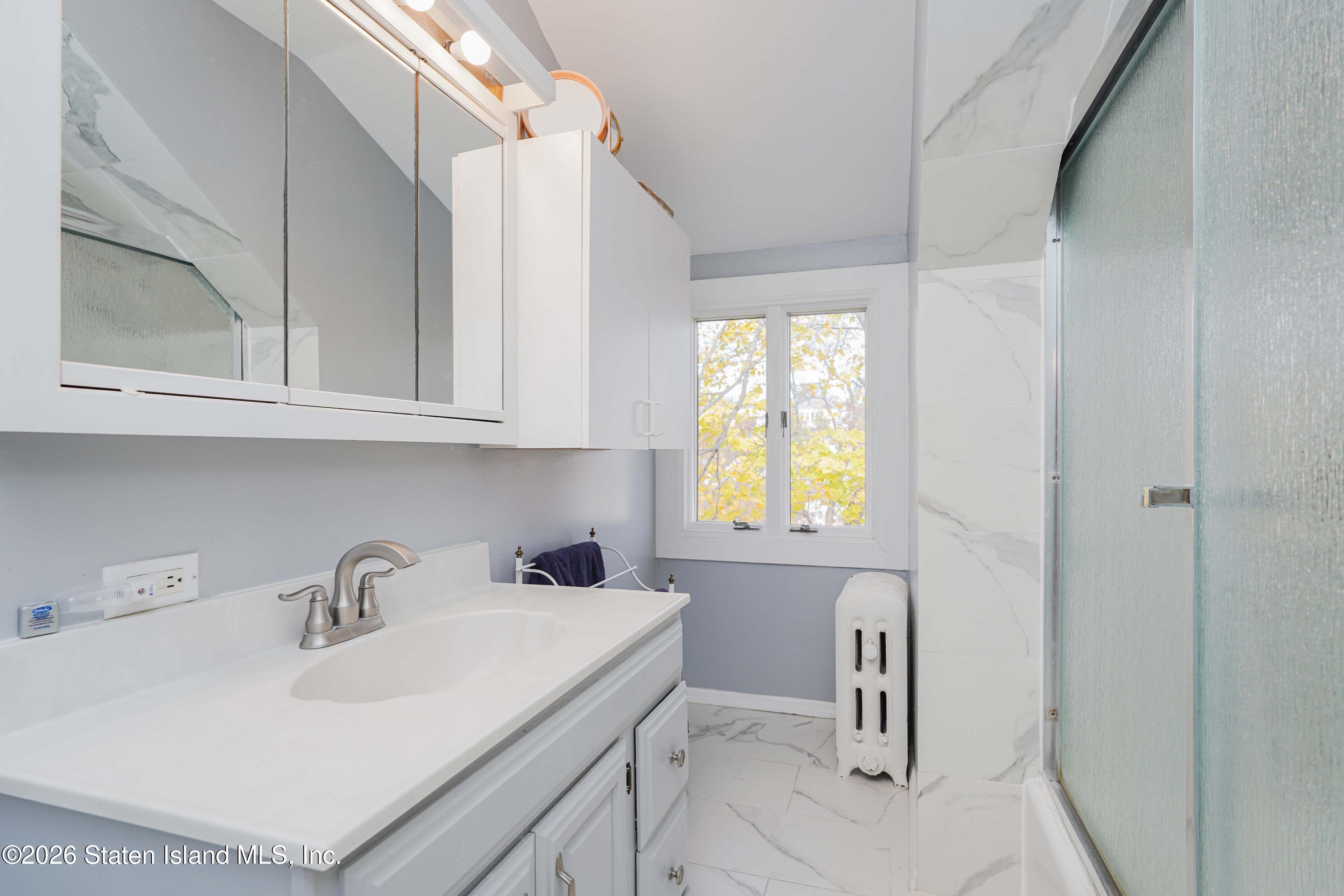 45 E Loop Road, Staten Island, NY, 10304 image 19