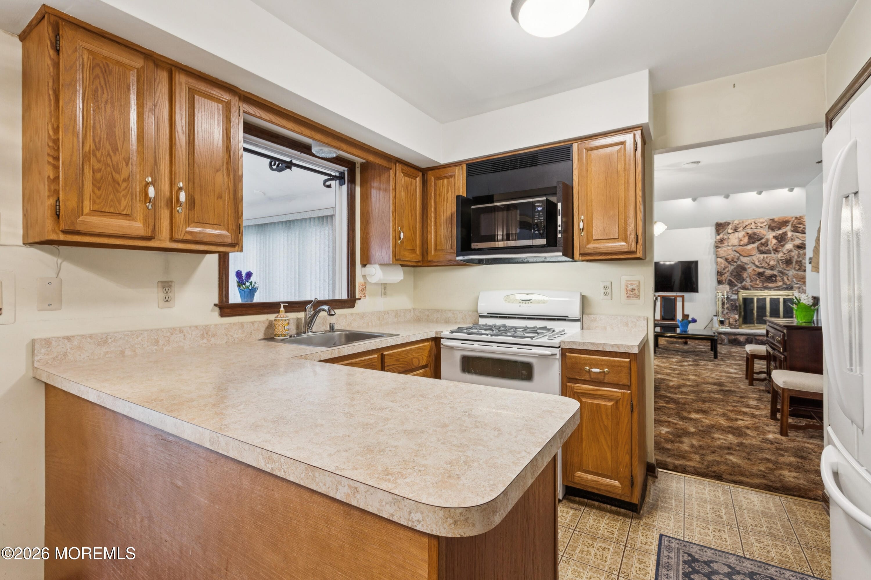 2 Grenoble Court, Matawan, NJ, 07747 image 8