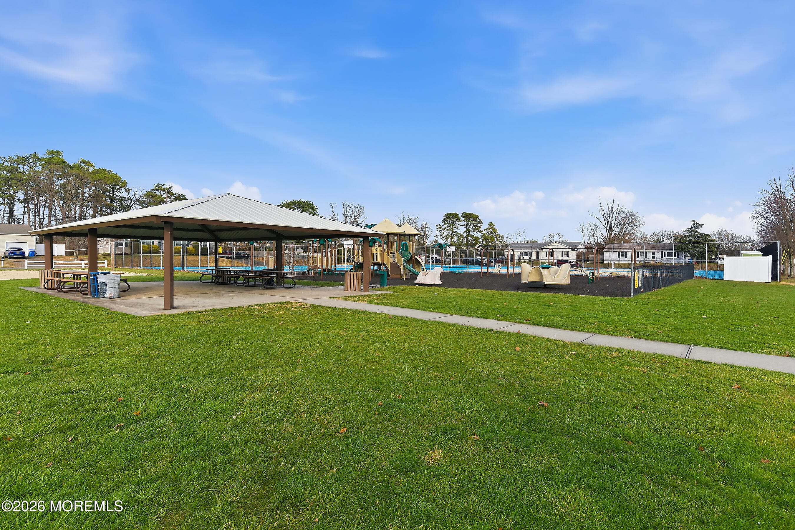 1409 Broadway Boulevard Image 5