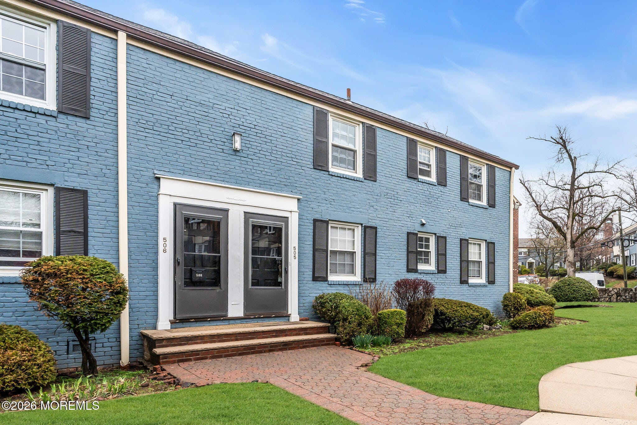 505 Lincoln Park Image 2