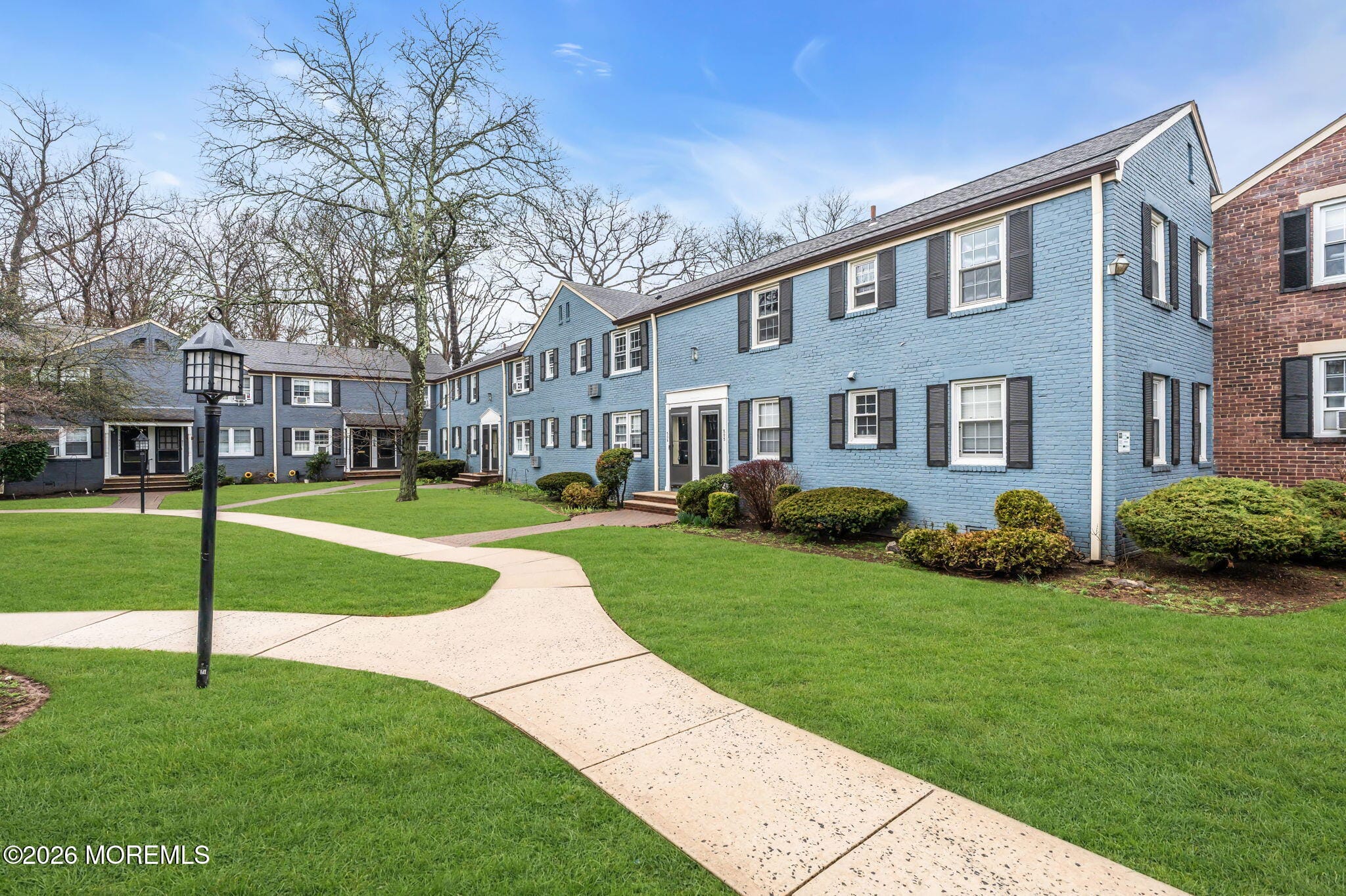 505 Lincoln Park Image 4