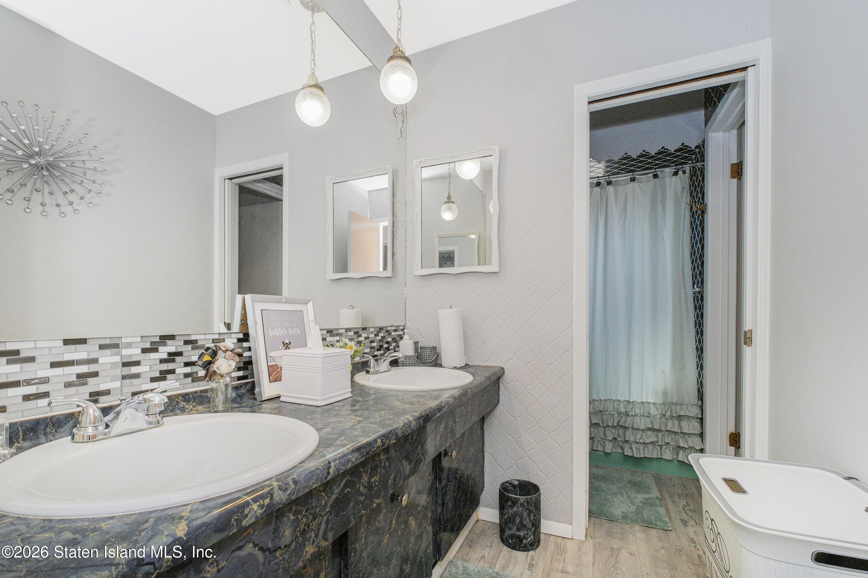 232 Hawthorne Avenue, Staten Island, NY, 10314 image 12