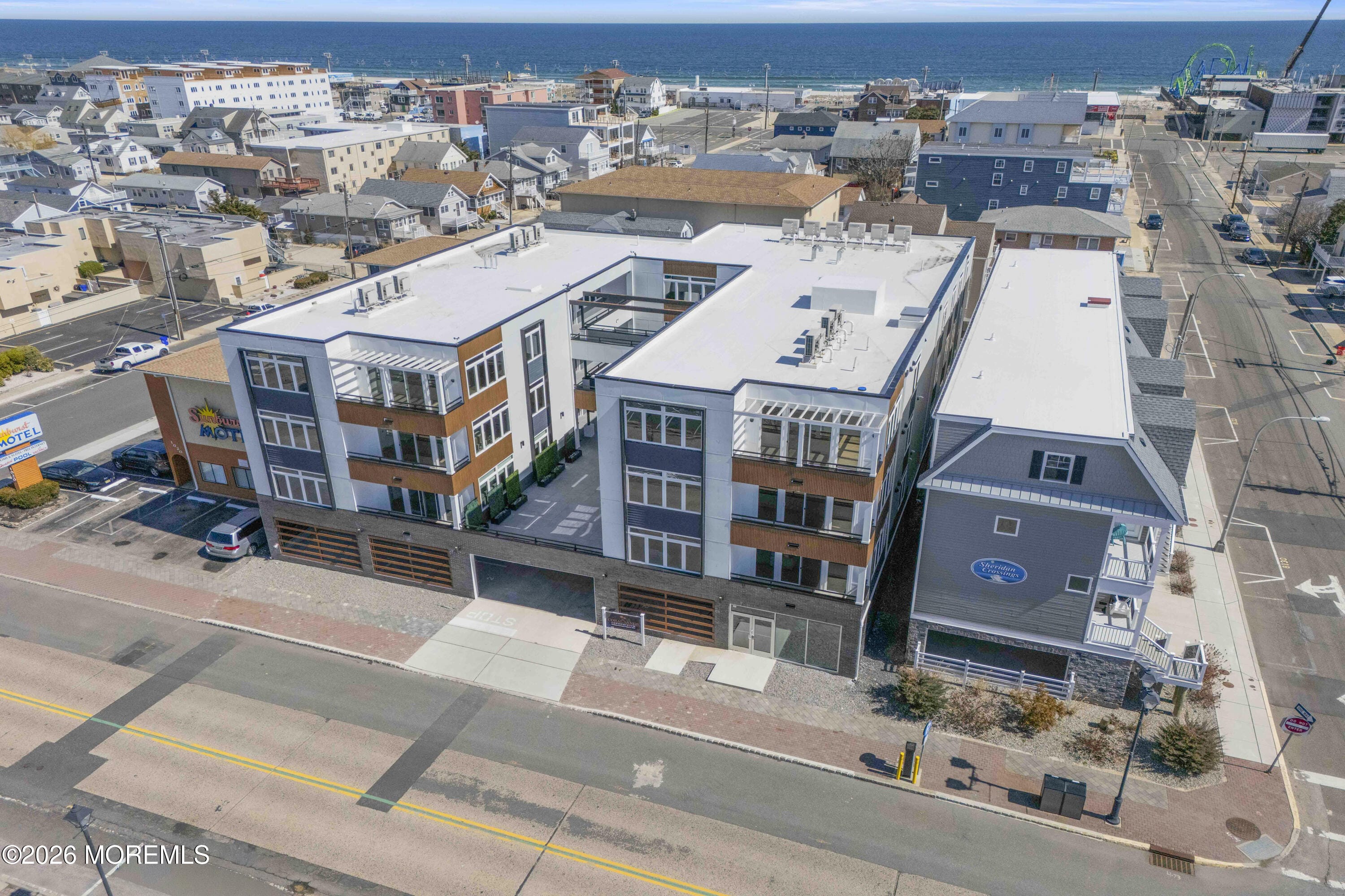 1010 Boulevard 1 D Image 4