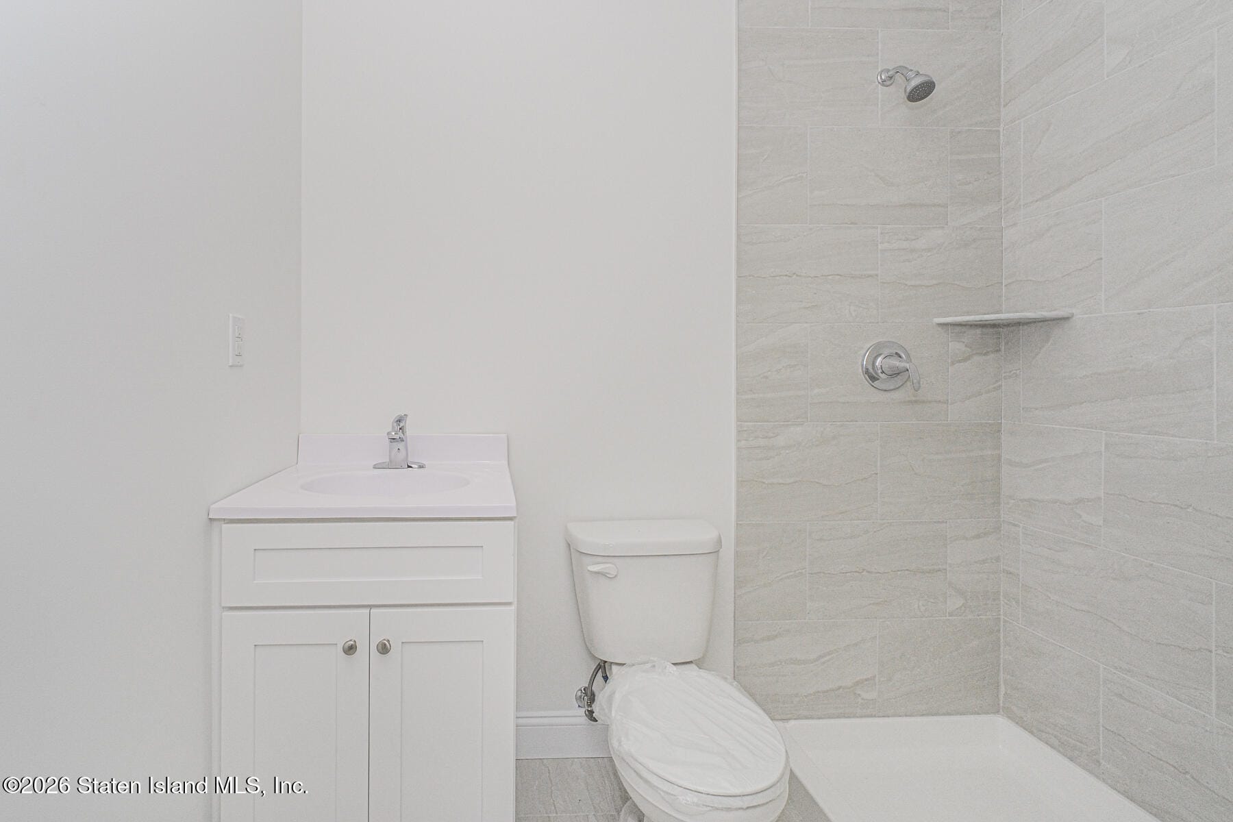 16 Church Avenue, Staten Island, NY, 10314 image 19