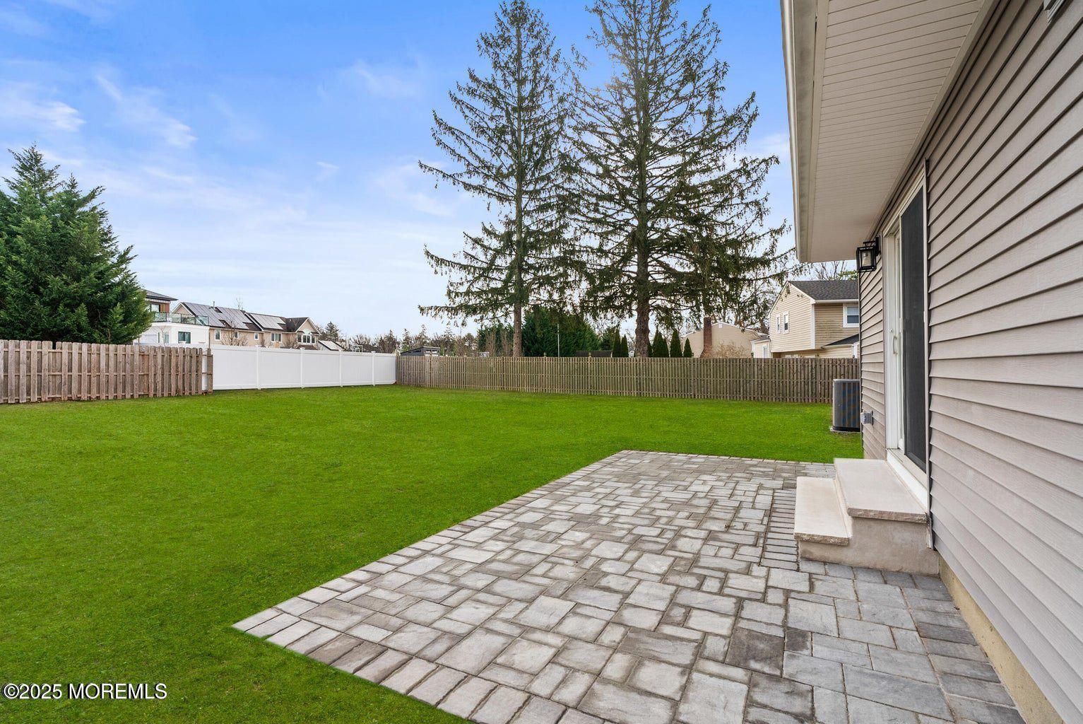 1 Robin Drive Image 3