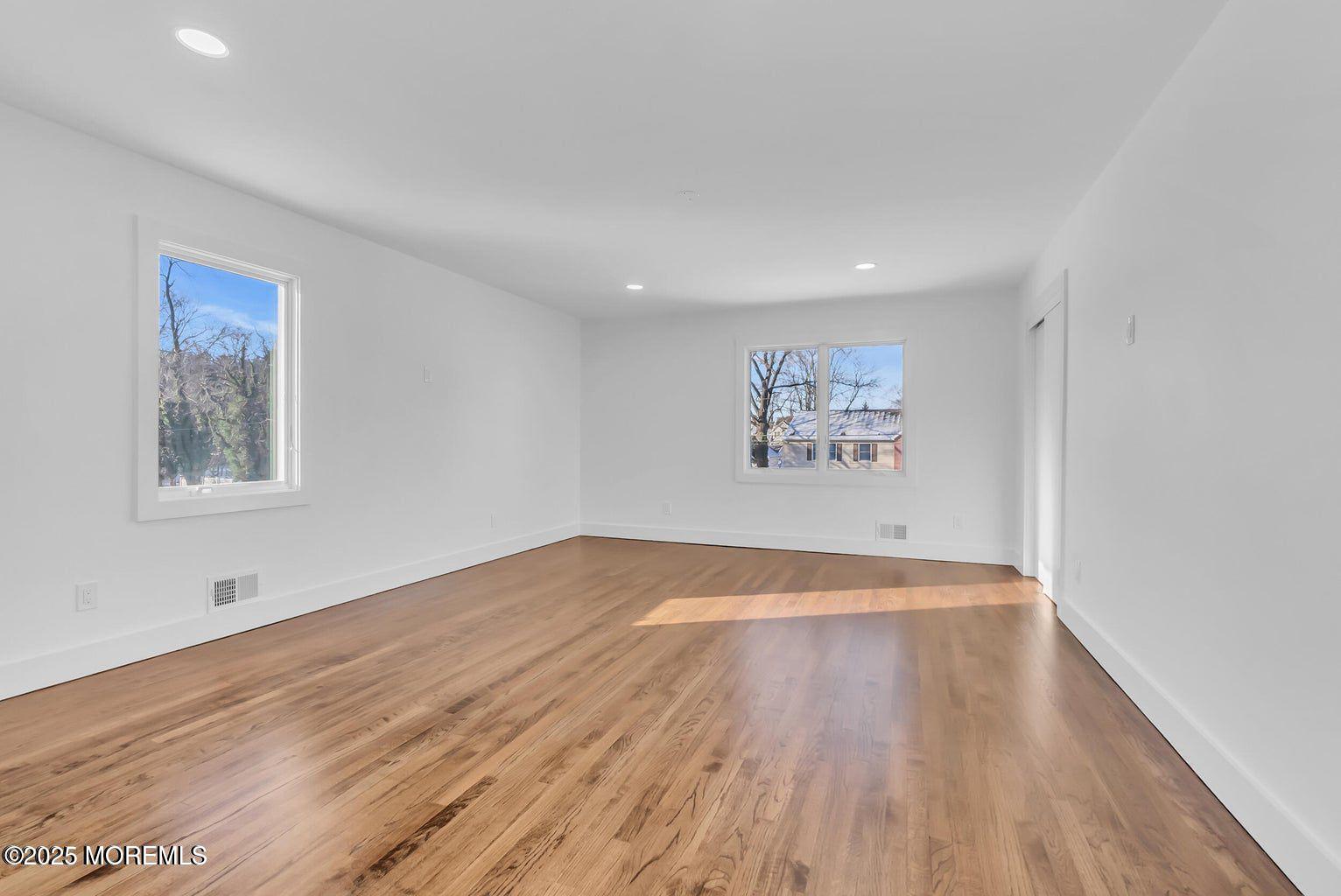 1 Robin Drive, Oakhurst, NJ, 07755 image 40