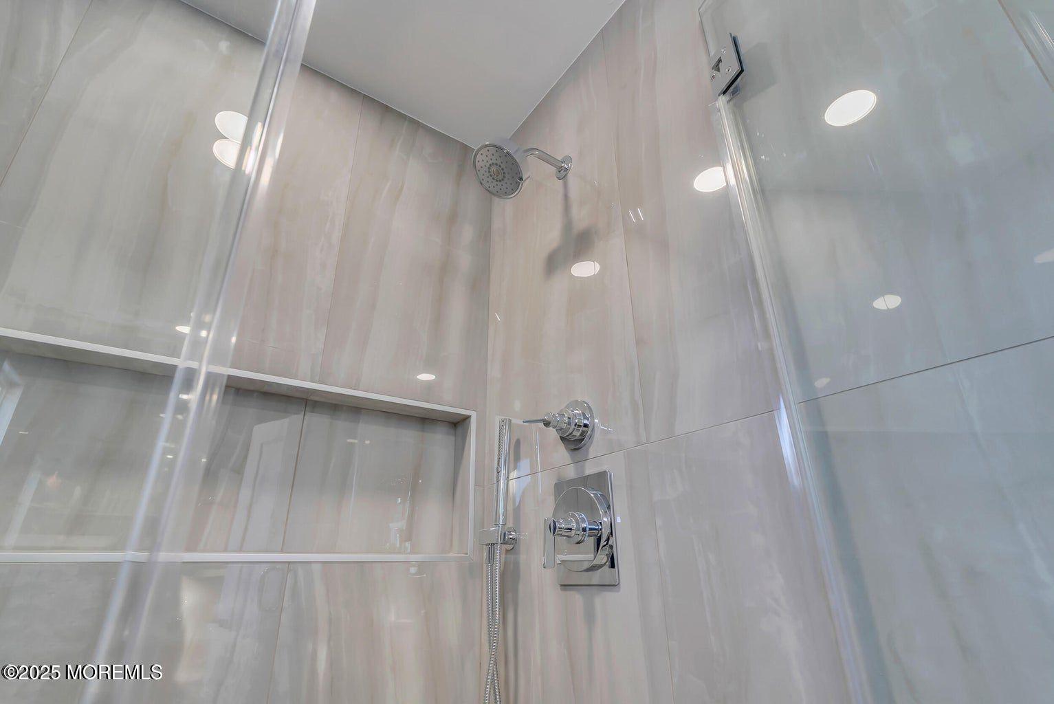 1 Robin Drive, Oakhurst, NJ, 07755 image 43