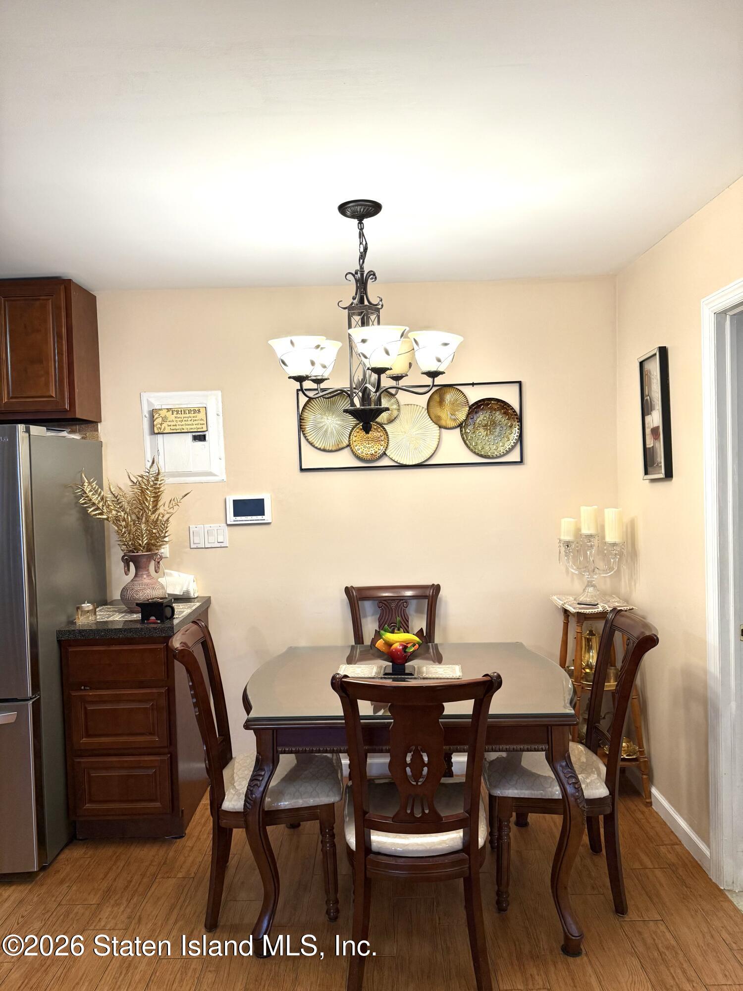 51 Vera Street B Image 5