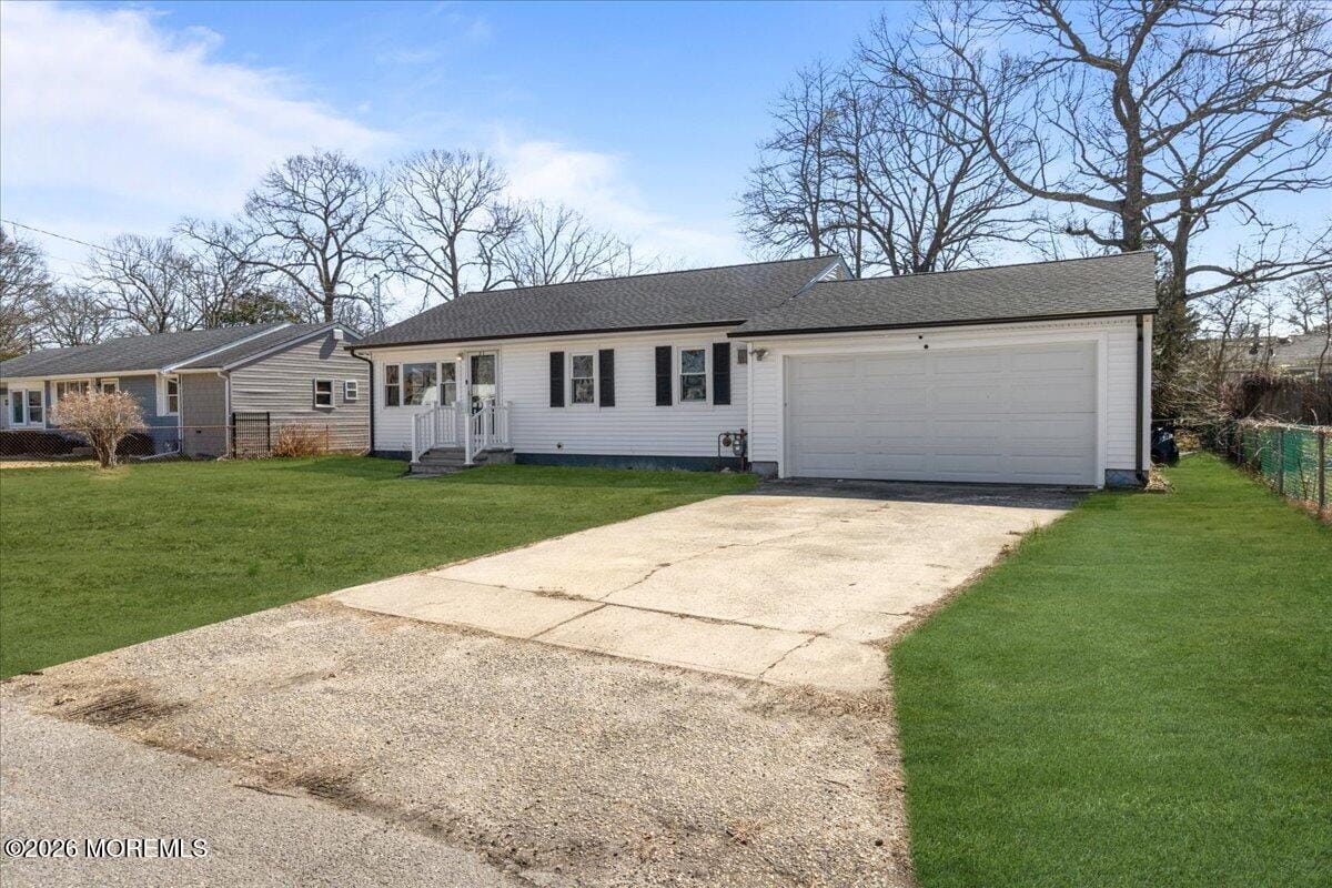 213 Chestnut Drive Image 2