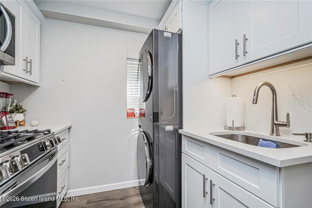 24 Pickersgill Avenue, Staten Island, NY, 10305 image 38