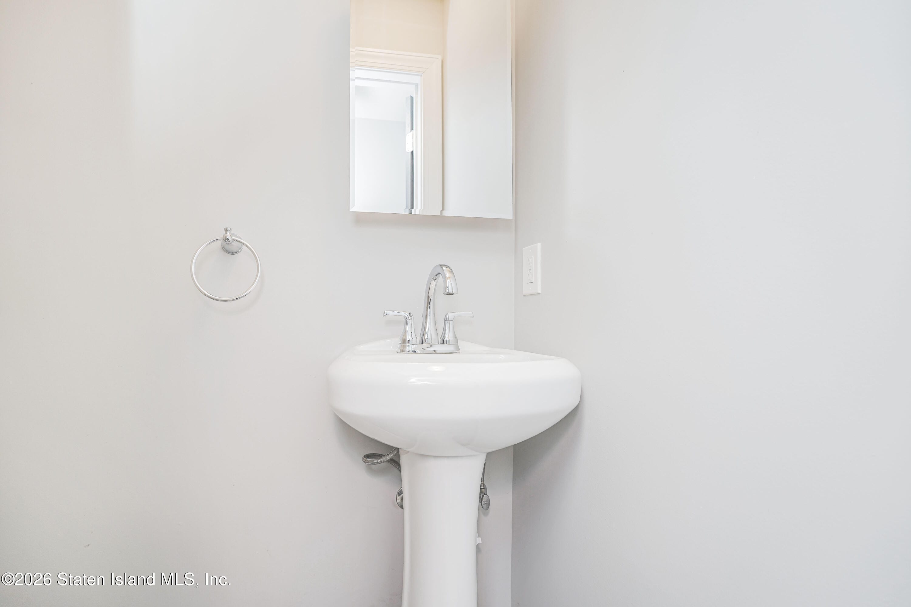 80 Willowwood Lane, Staten Island, NY, 10308 image 15