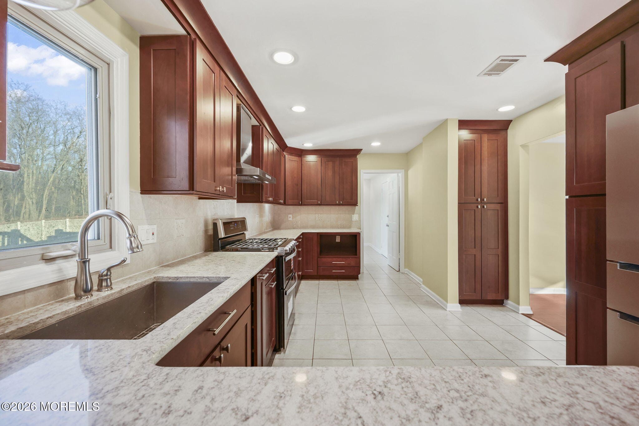 27 Meadow Lane, Marlboro, NJ, 07746 image 12