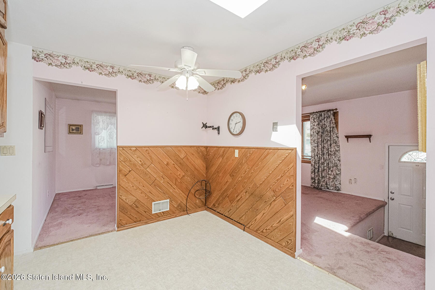 258 Woods Of Arden Road, Staten Island, NY, 10312 image 7