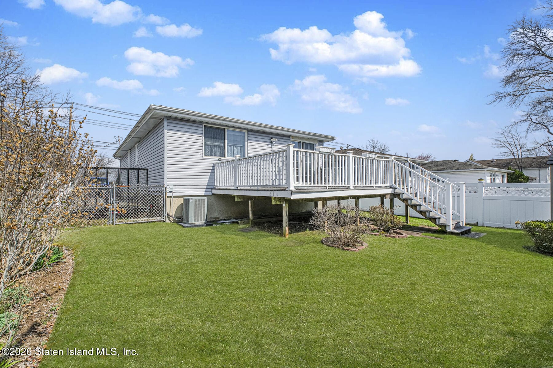 258 Woods Of Arden Road, Staten Island, NY, 10312 image 24