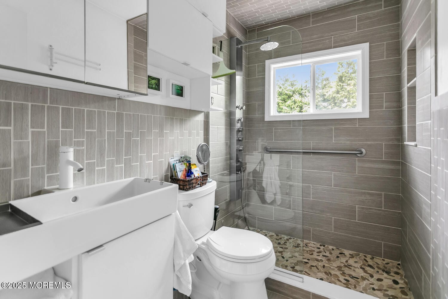 85 Valley Avenue, Highlands, NJ, 07732 image 26