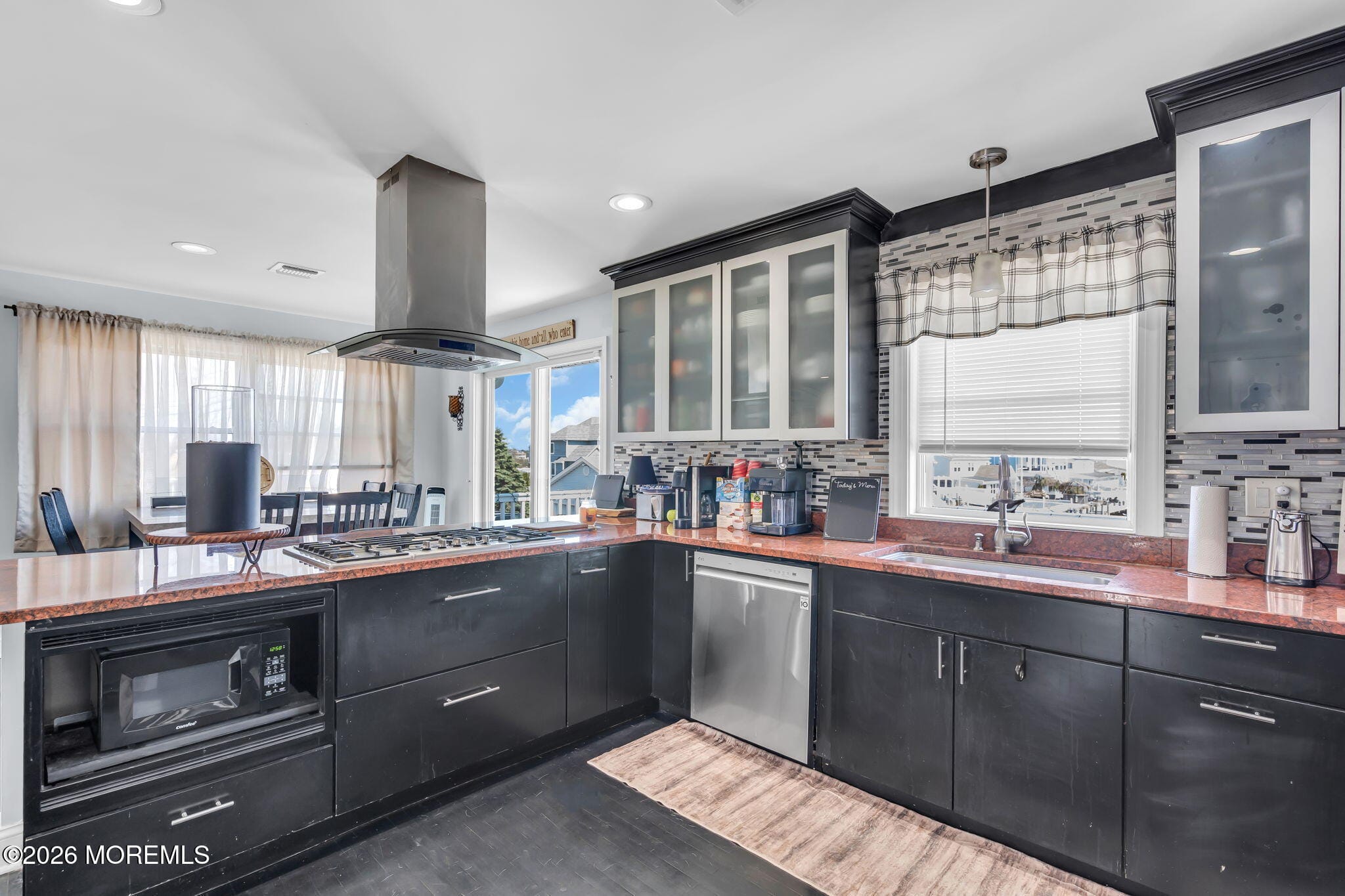 1203 Fischer Boulevard Image 3