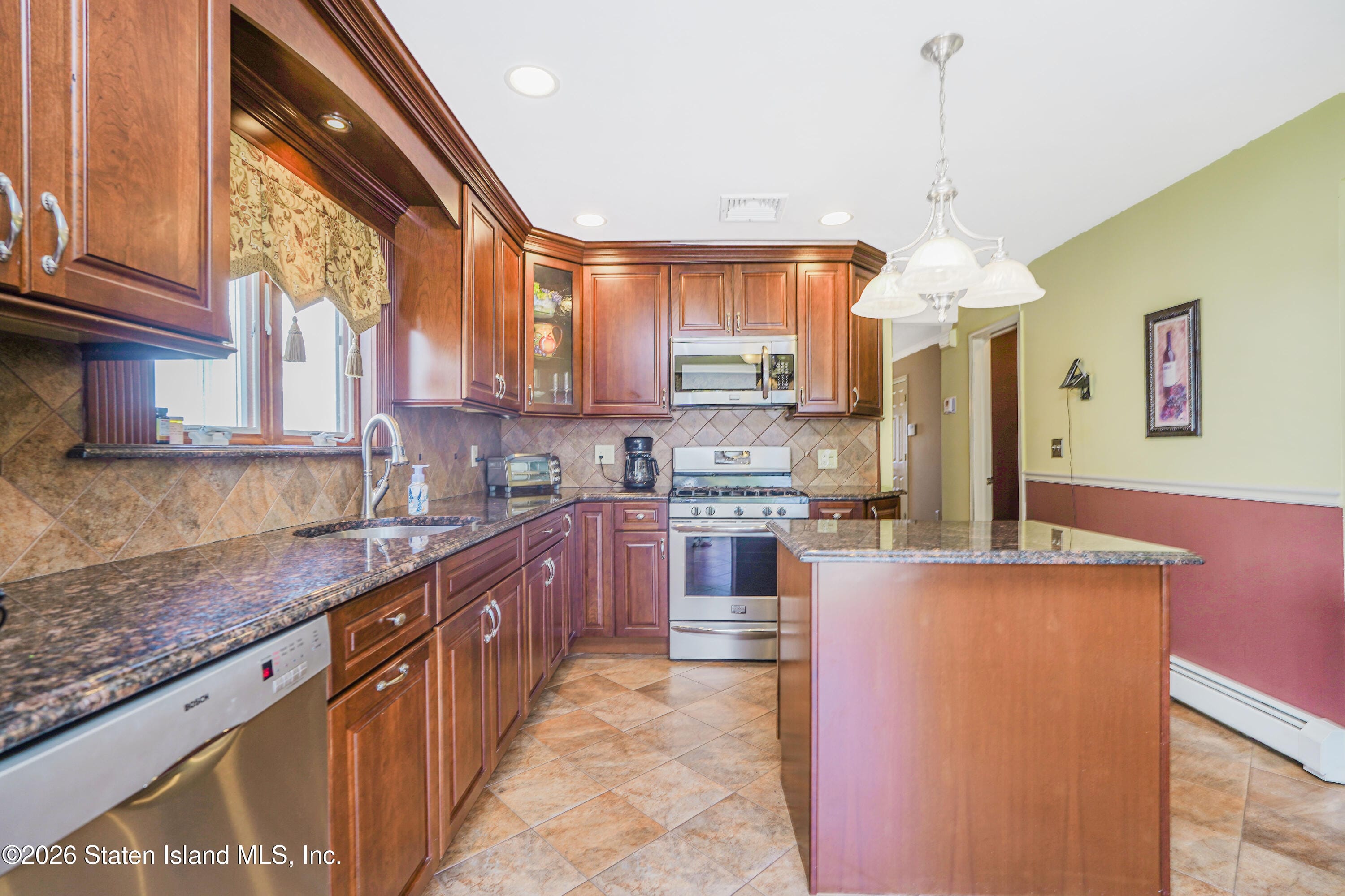 462 Holdridge Avenue, Staten Island, NY, 10312 image 6