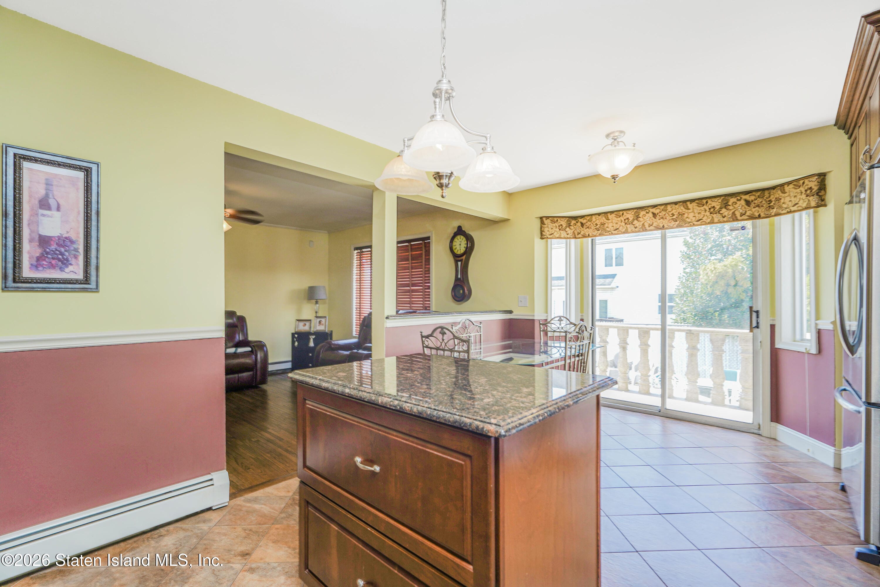 462 Holdridge Avenue Image 5