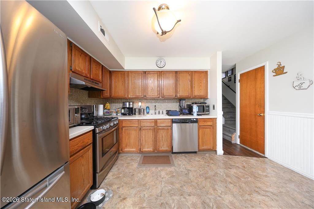 15 Stratford Court Image 5