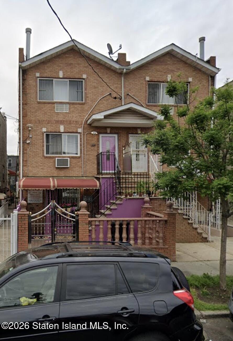 741 Saratoga Avenue Image 3