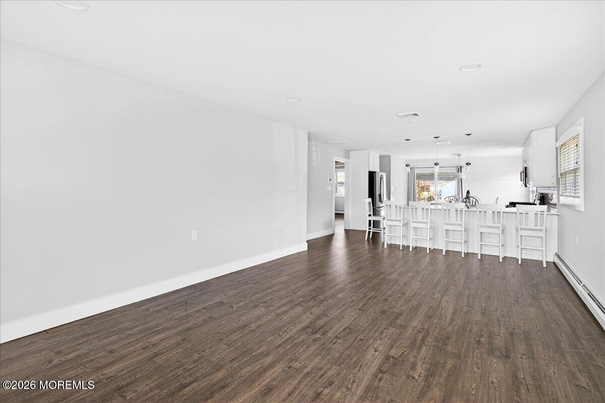 477 Jamaica Boulevard Image 4