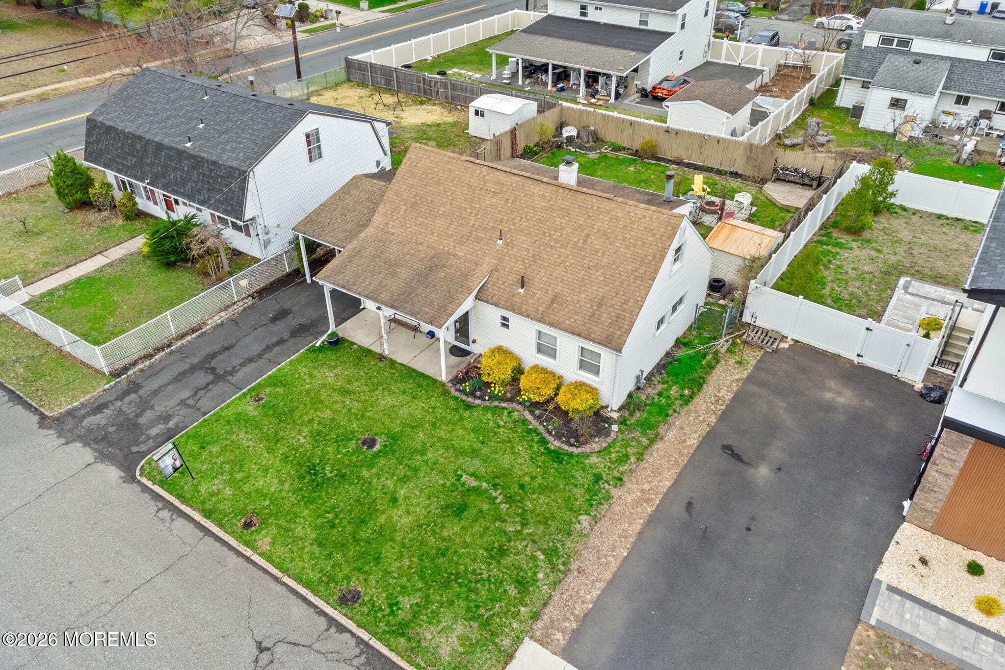 5 W Arthur Place Image 4