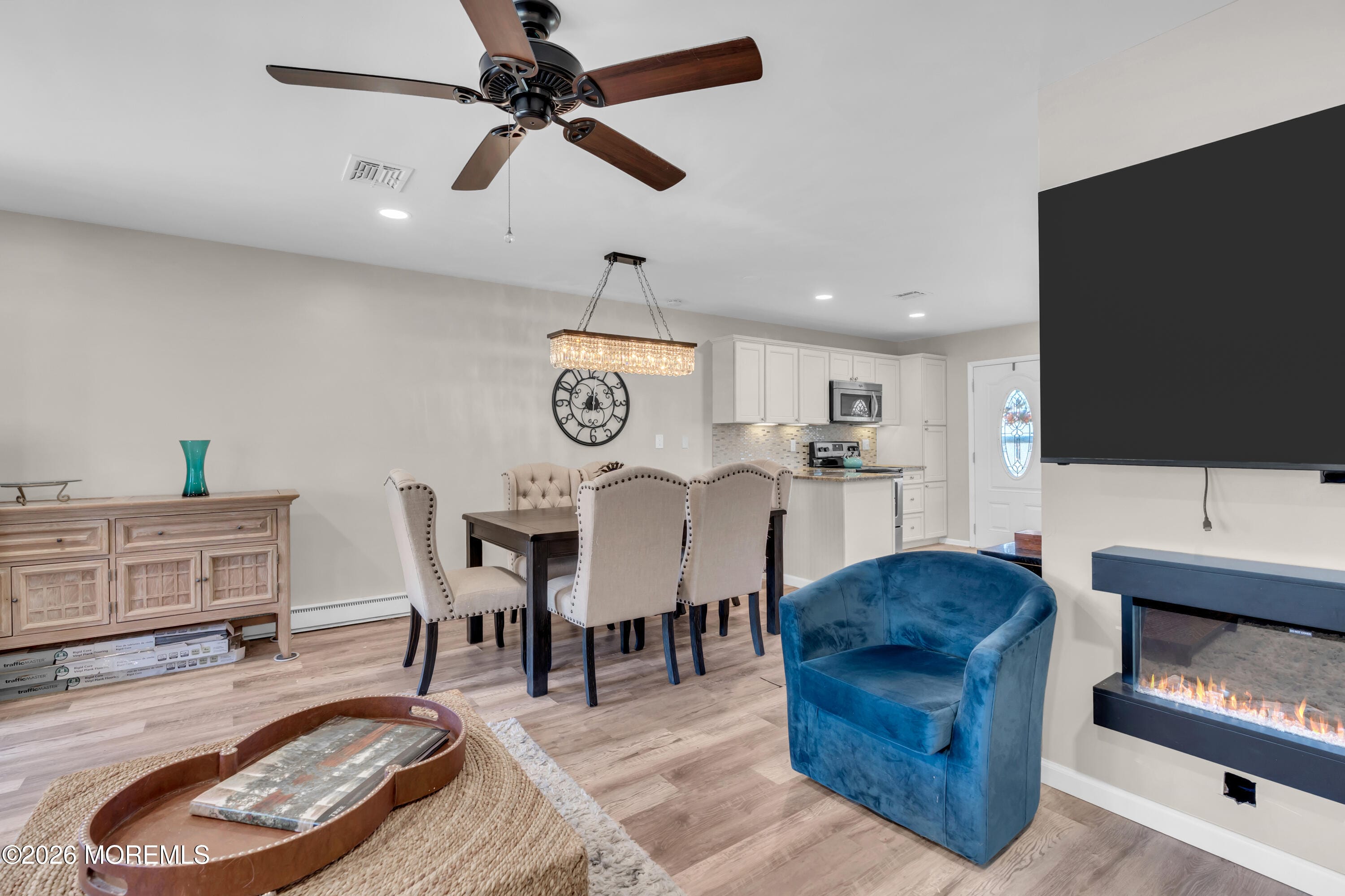 62F Buckingham Drive 100f Image 5