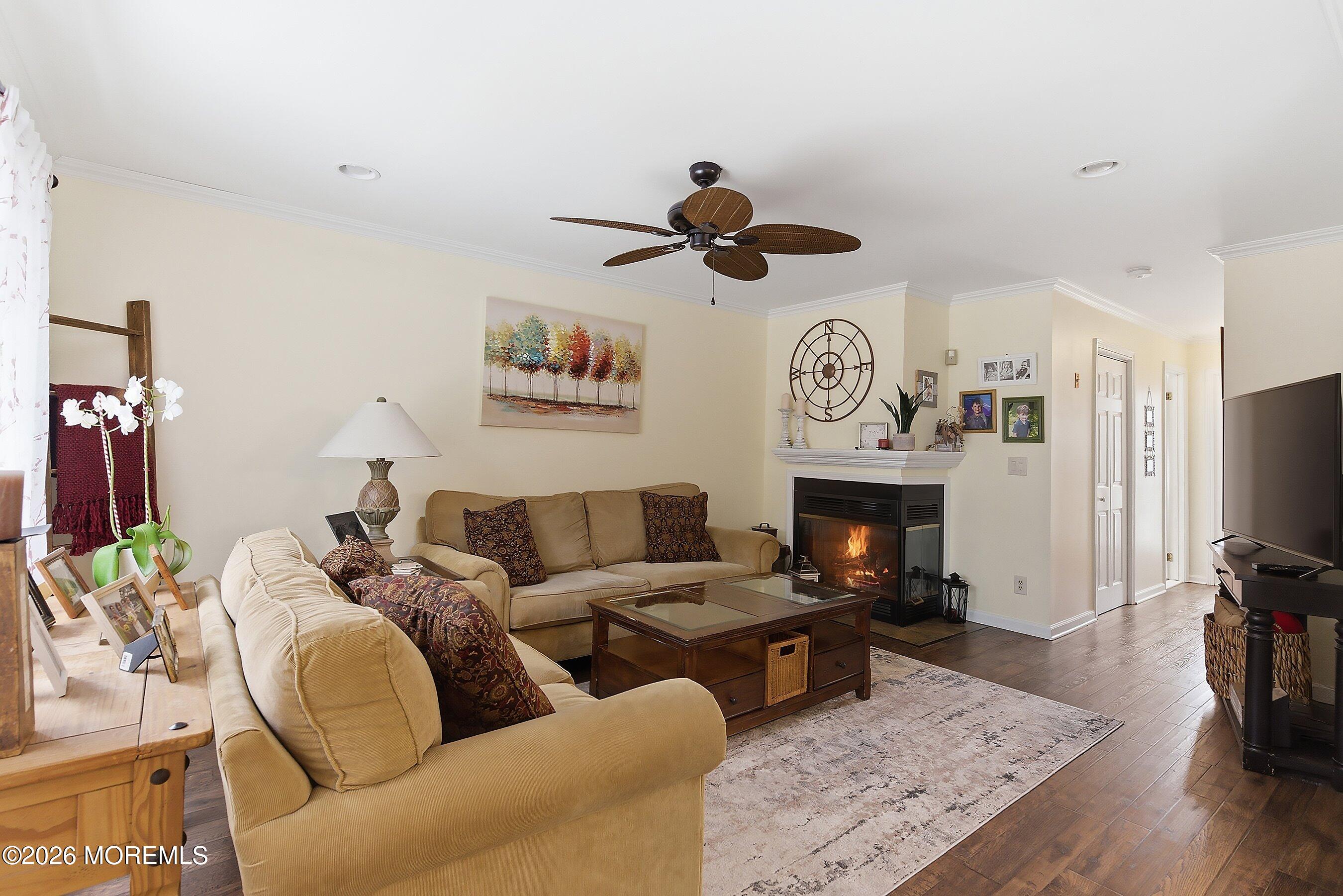 35 S Sailors Quay Drive 702 Image 3