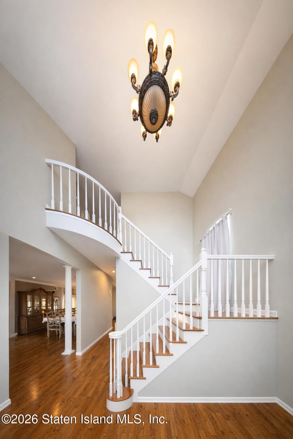 190 Manhattan Street Image 5