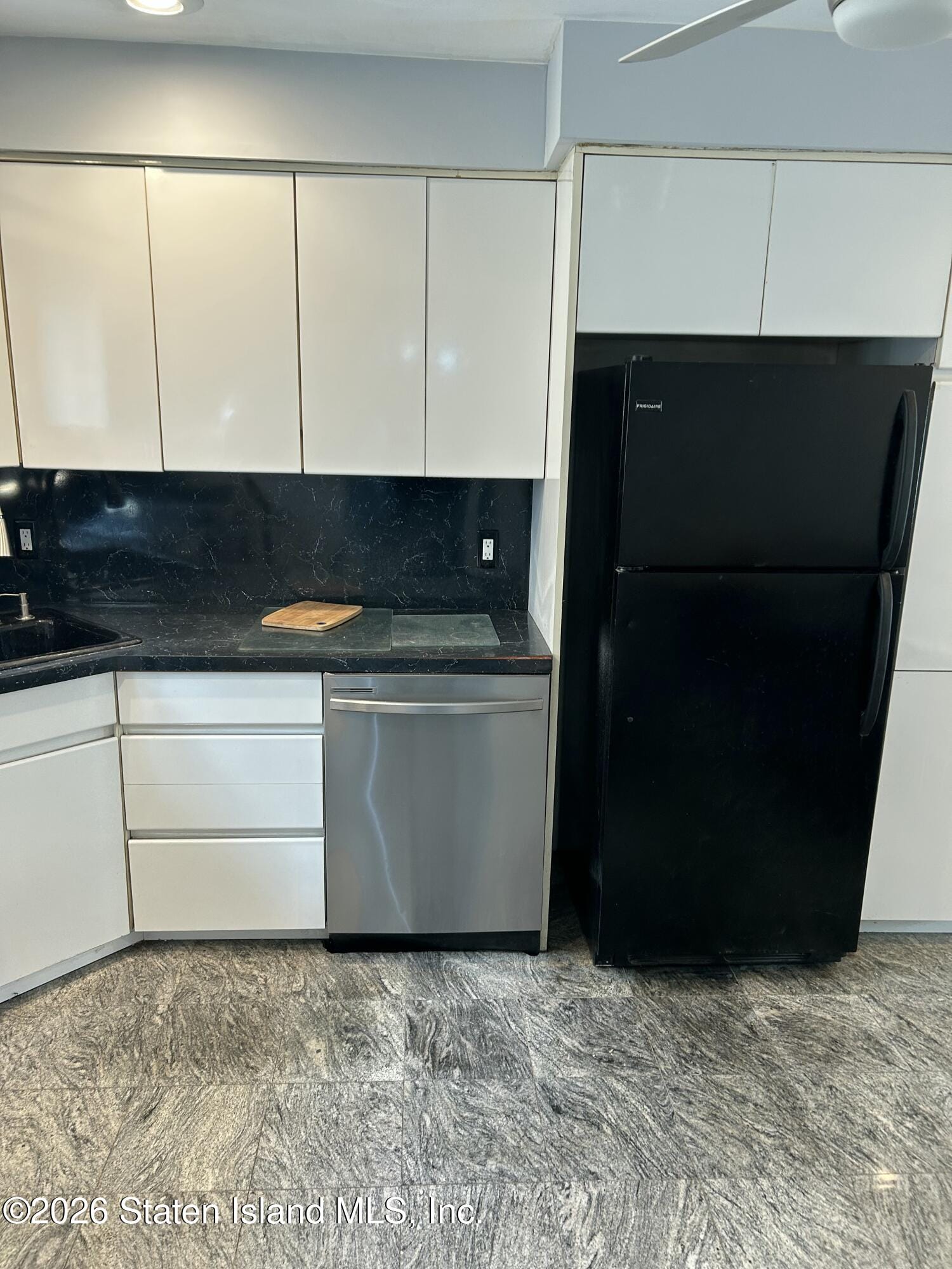 912 Annadale Road Image 4